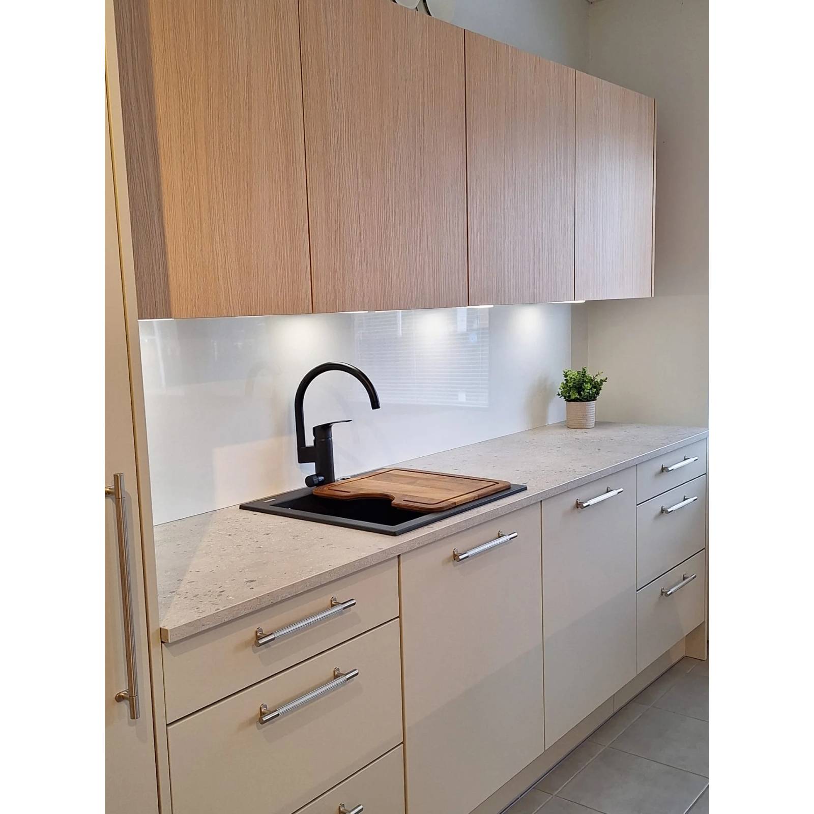 Snap Taupe - Image 3